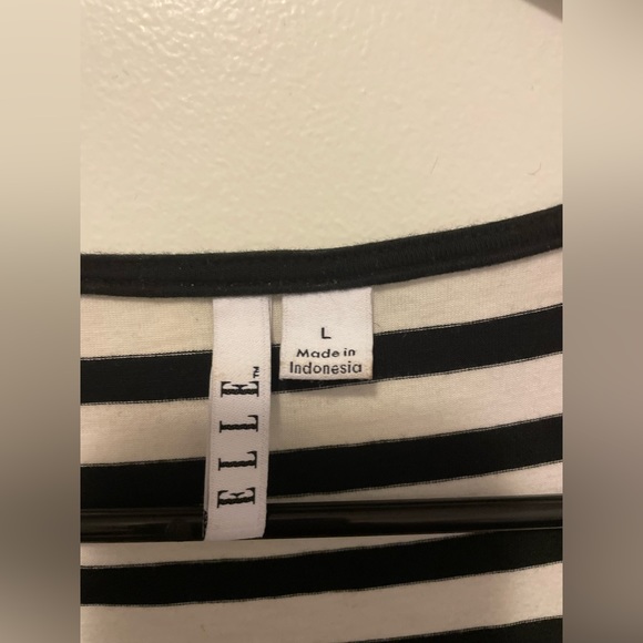 Striped Lace Peplum Top - Picture 6 of 7